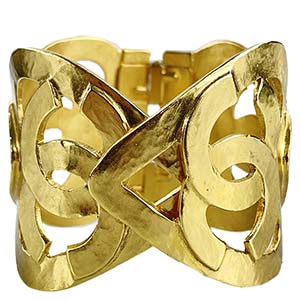 シャネル CCロゴ ハートモチーフ ゴールドメッキ ゴールド バングル