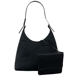 グッチ ナイロン ブラック ショルダーバッグ