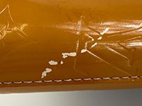 バッグ表面の剥がれ モノグラム ヴェルニ ヒューストン ジョーヌ トートバッグ M91055