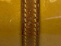 ヌメ革の擦れ モノグラム ヴェルニ ベッドフォード ジョーヌ ハンドバッグ M91006