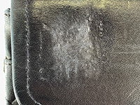 ファスナー金具による擦れ傷 マトラッセ 25㎝ ラムスキン ブラック ショルダーバッグ A01112
