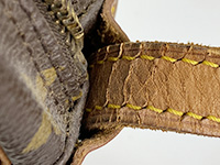 ヌメ革のクラッキング モノグラム ジョヌフィーユ ブラウン ショルダーバッグ M51226
