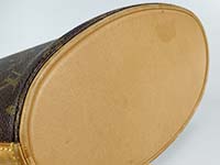 ヌメ革のシミ汚れとキズ モノグラム ドルーオ ブラウン ショルダーバッグ M51290