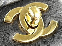 CCロゴのメッキ剥げ マトラッセ 23㎝ ラムスキン ブラック ショルダーバッグ A01113