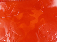 エナメル部分の色移り モノグラム ヴェルニ レキシントン リージュ アクセサリーポーチ M91132
