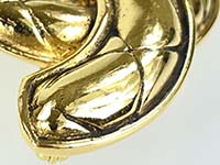 金具の小傷 ゴールドメッキ CCロゴ ゴールド ブローチ