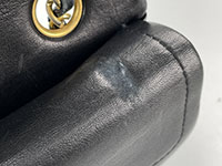 金具の押し跡 マトラッセ 25㎝ ラムスキン ブラック ショルダーバッグ A01112