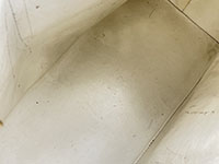 内装のシミ汚れ 復刻トート マトラッセ キャビアスキン ホワイト トートバッグ A01804